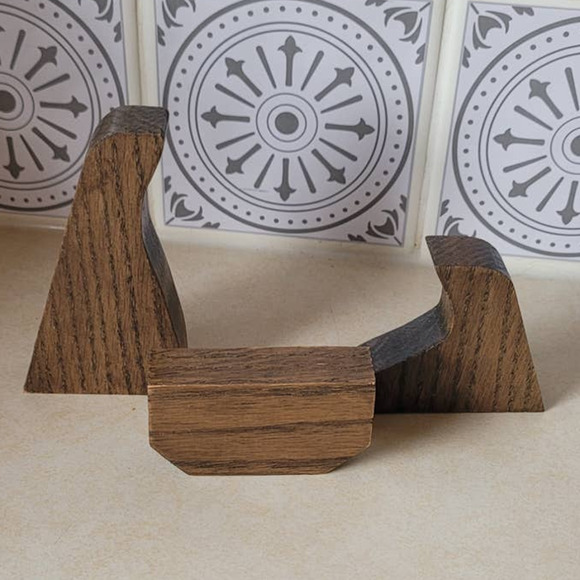 Vintage Handmade Mid Century Minimalist Oak Nativity - Picture 6 of 9